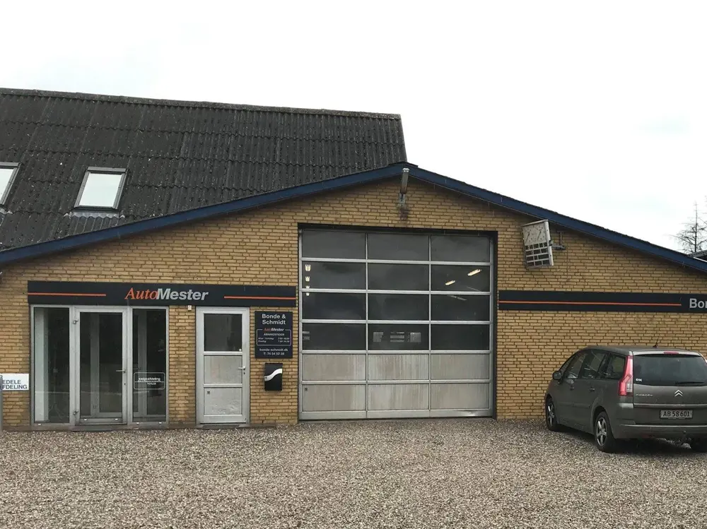 Syn af bil til IVECO-biler og personbiler mellem Kolding og Aabenraa